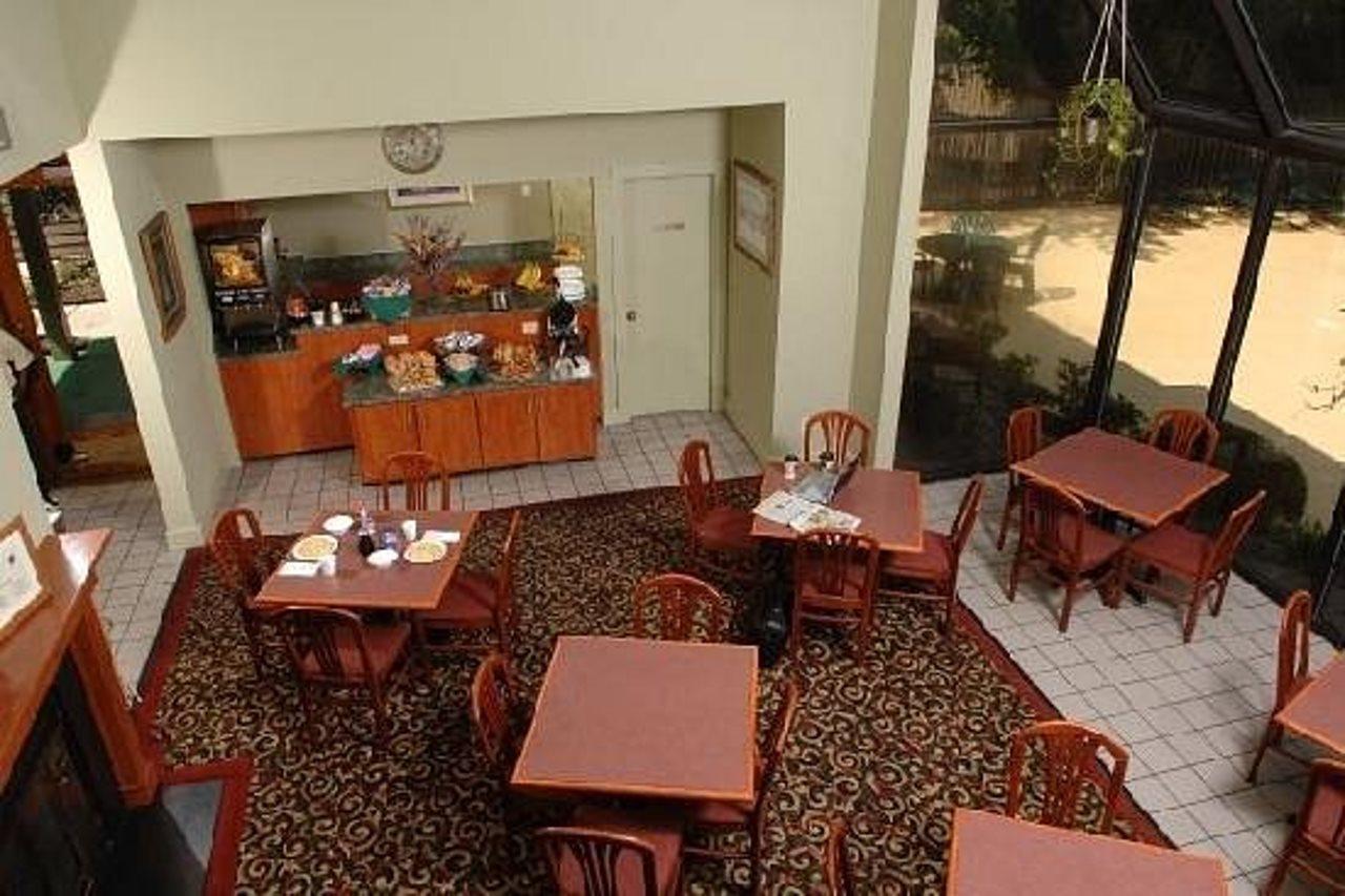 Huntsville Hotel & Suites Restaurant bilde