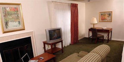 Huntsville Hotel & Suites Eksteriør bilde